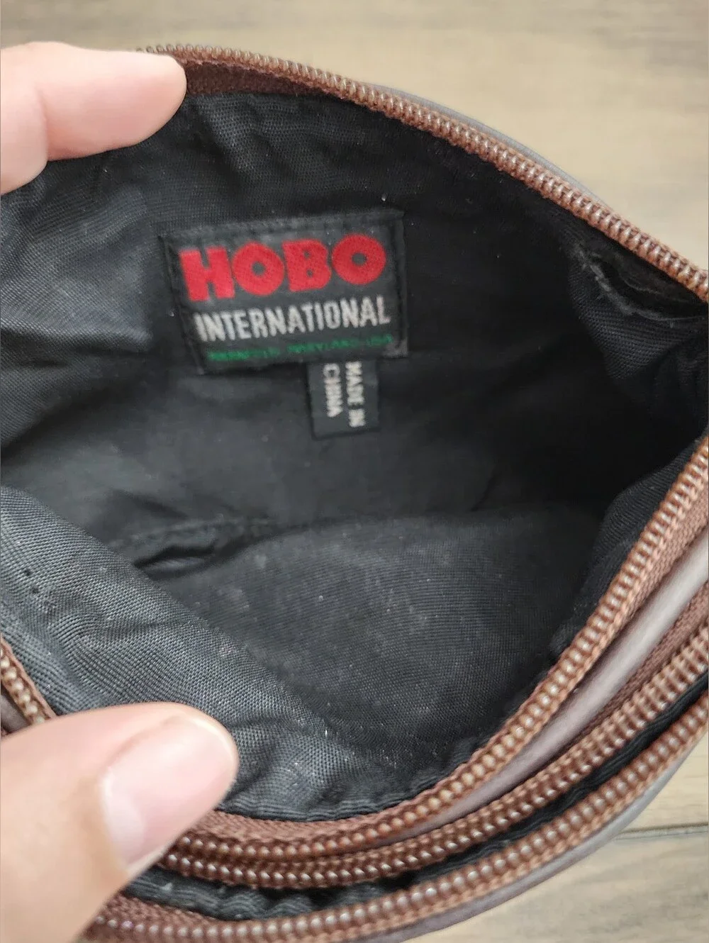 HOBO Brown Leather Zip Cosmetic Pouch-vintage